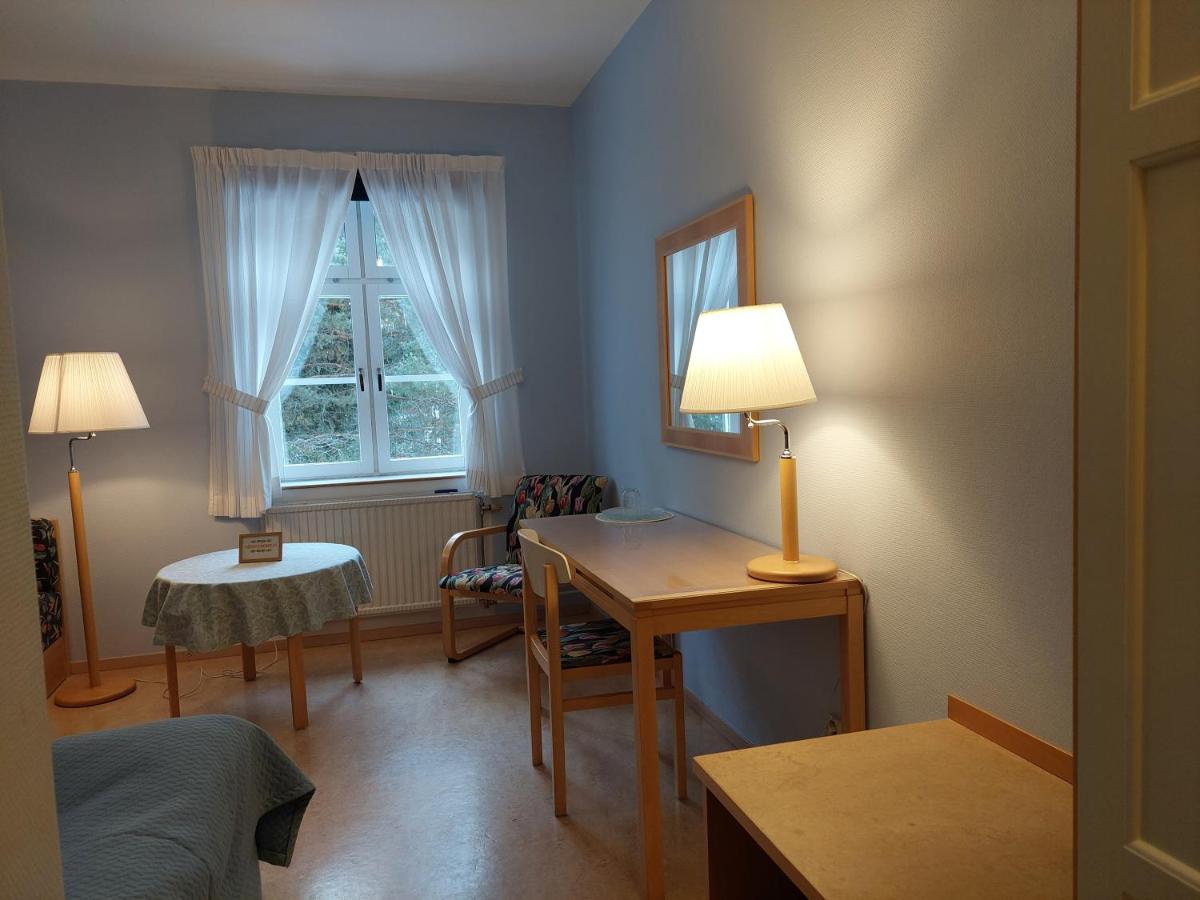 Bed and Breakfast Birgittagarden - Gaesthem - Birgittasystrarna Falun Exterior foto