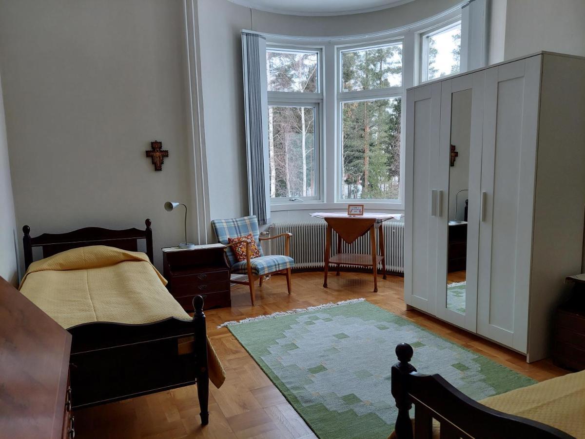 Bed and Breakfast Birgittagarden - Gaesthem - Birgittasystrarna Falun Exterior foto