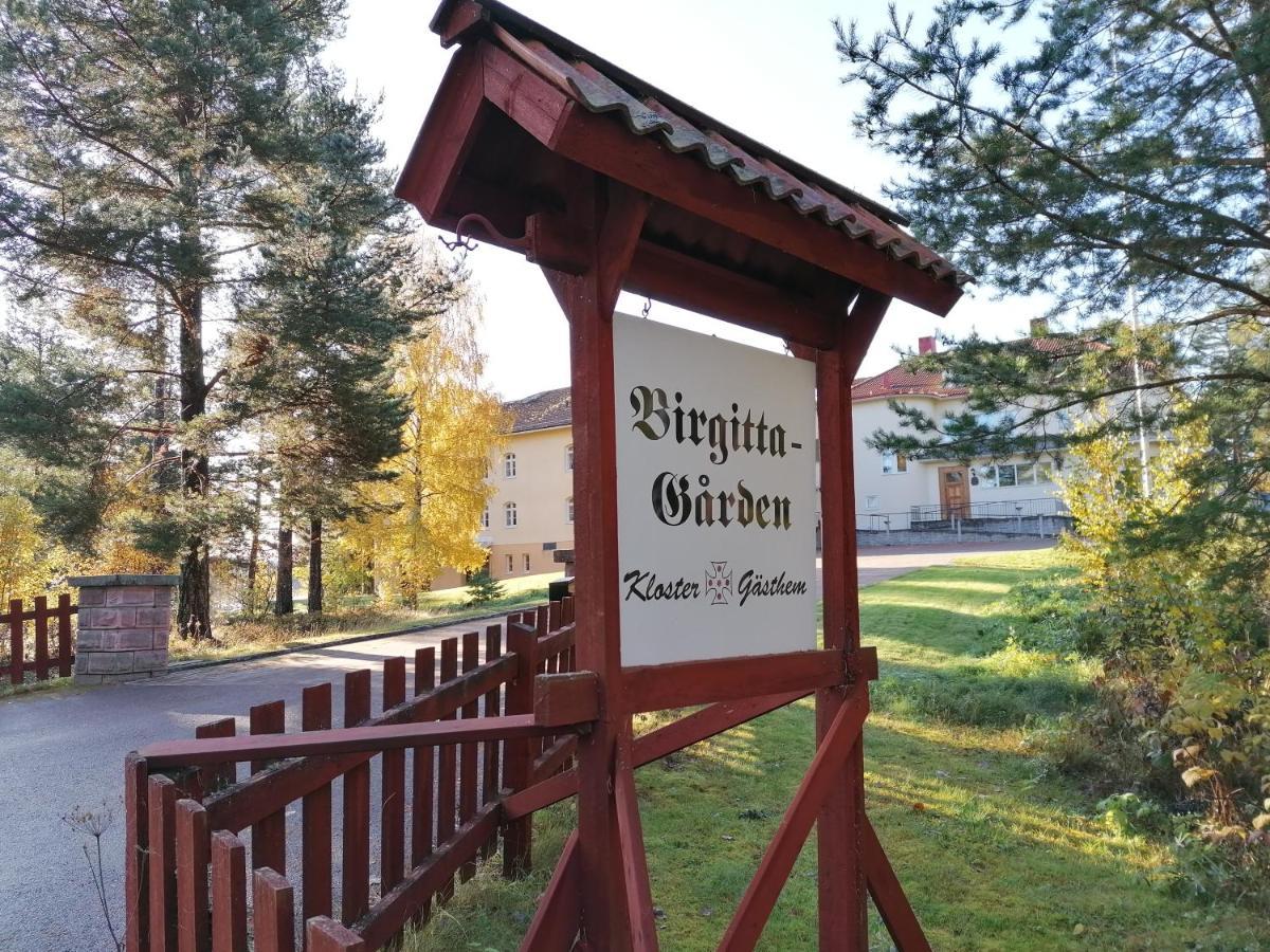 Bed and Breakfast Birgittagarden - Gaesthem - Birgittasystrarna Falun Exterior foto